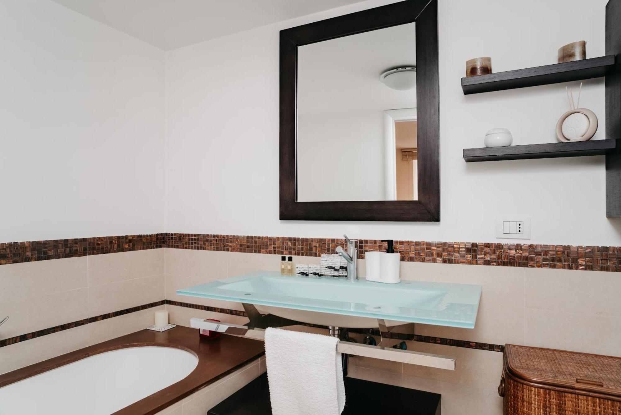 La Casa Dell' Avvocato - Centro Daire Napoli Dış mekan fotoğraf