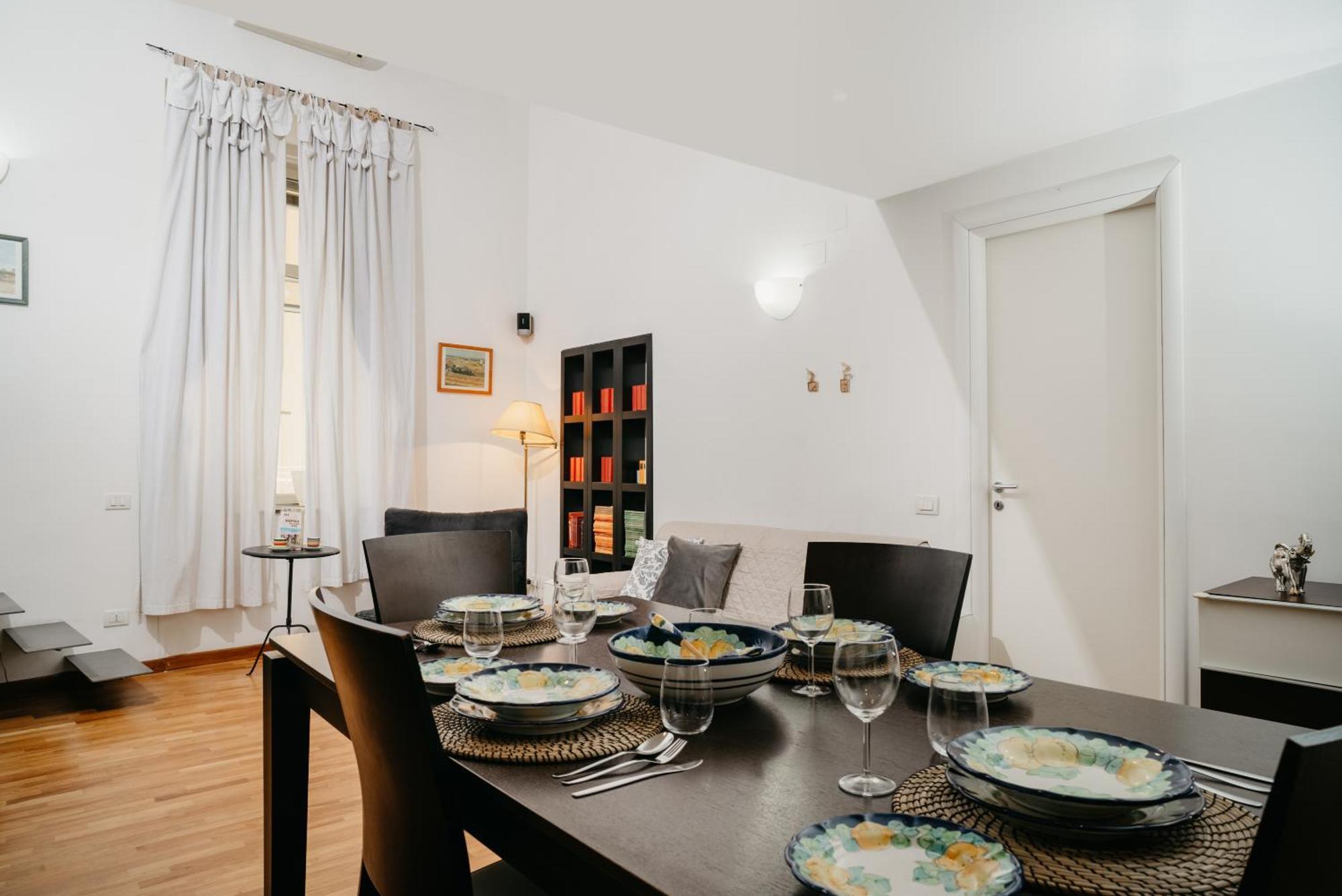 La Casa Dell' Avvocato - Centro Daire Napoli Dış mekan fotoğraf